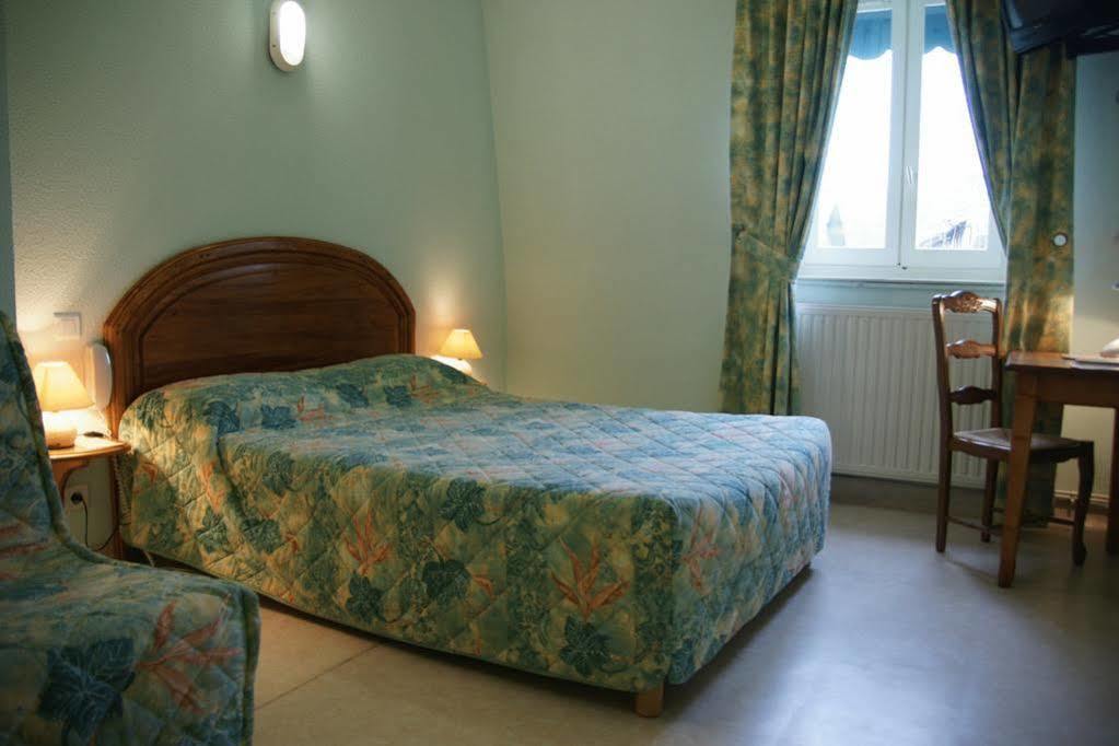 Hôtel De France Chalabre Buitenkant foto